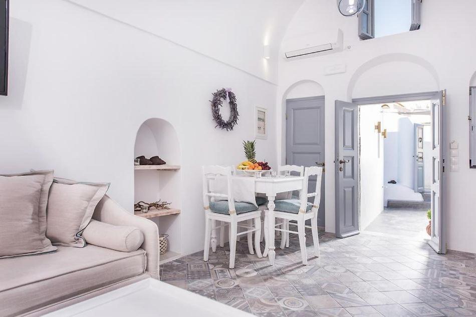 Angels Villa Santorini Мегалохори Экстерьер фото